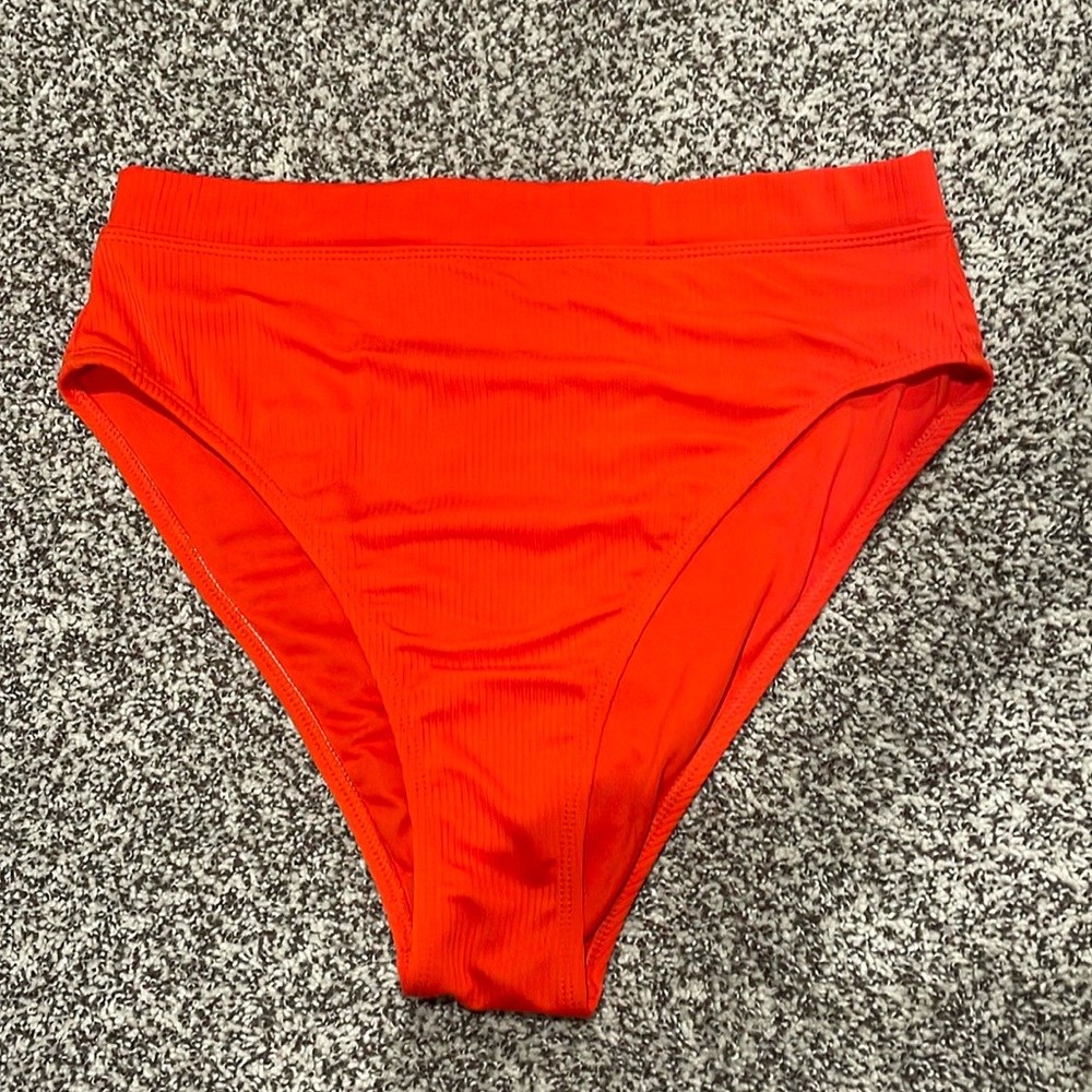 NWOT Xhilaration High Waist Ribbed Bikini Bottom Large